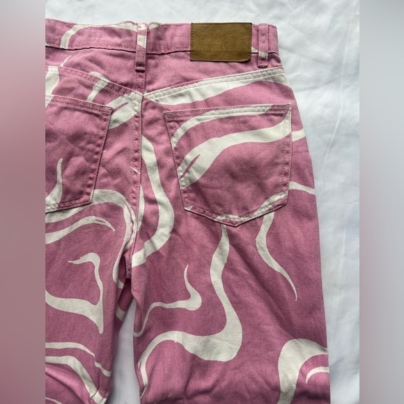 Cotton On Pink and White Swirly Loose Straight Jeans 4 - Picture 10 of 16